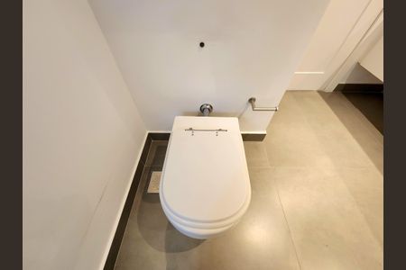 Apartamento para alugar com 240m², 3 quartos e 2 vagasBanheiro da Suíte