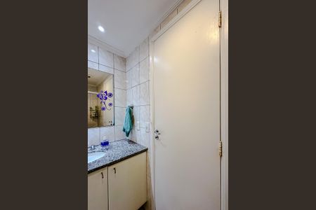 Apartamento à venda com 55m², 2 quartos e 1 vagaBanheiro