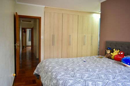 Casa à venda com 211m², 3 quartos e 4 vagas Casa à venda com 211m², 3 quartos e 4 vagasSuíte