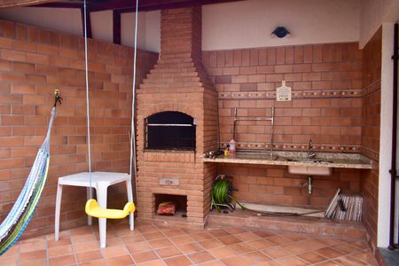 Casa à venda com 211m², 3 quartos e 4 vagas Casa à venda com 211m², 3 quartos e 4 vagasÁrea gourmet