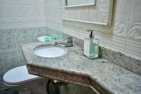 Casa à venda com 211m², 3 quartos e 4 vagas Casa à venda com 211m², 3 quartos e 4 vagasLavabo