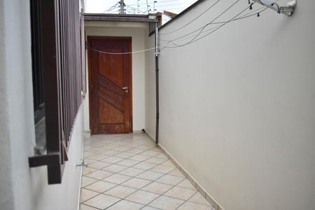 Casa à venda com 211m², 3 quartos e 4 vagas Casa à venda com 211m², 3 quartos e 4 vagasÁrea externa