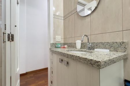Apartamento para alugar com 66m², 2 quartos e 1 vaga Apartamento para alugar com 66m², 2 quartos e 1 vagaBanheiro