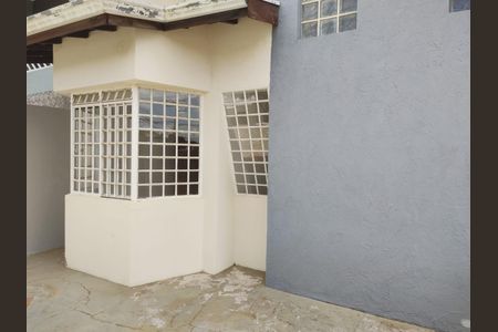 Casa à venda com 235m², 3 quartos e 2 vagas Casa à venda com 235m², 3 quartos e 2 vagasFoto 08
