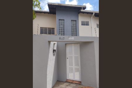 Casa à venda com 235m², 3 quartos e 2 vagas Casa à venda com 235m², 3 quartos e 2 vagasFoto 35