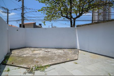 Casa à venda com 120m², 2 quartos e 4 vagasQuintal