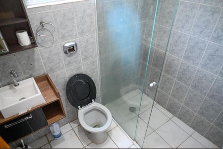 Casa à venda com 120m², 2 quartos e 4 vagasBanheiro