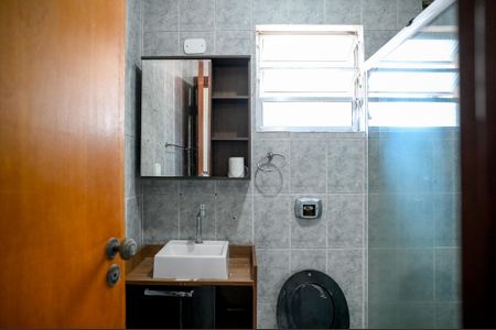 Casa à venda com 120m², 2 quartos e 4 vagasBanheiro