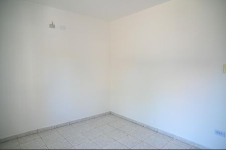 Casa à venda com 120m², 2 quartos e 4 vagasQuarto 2