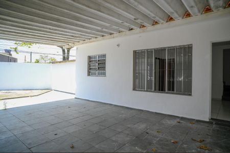 Casa à venda com 120m², 2 quartos e 4 vagasGaragem