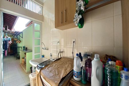 Casa à venda com 259m², 3 quartos e 15 vagasÁrea de Serviço