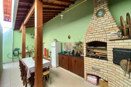 Casa à venda com 259m², 3 quartos e 15 vagasÁrea comum - Churrasqueira