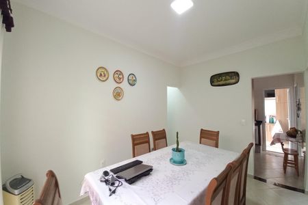 Casa à venda com 259m², 3 quartos e 15 vagasSala de Jantar