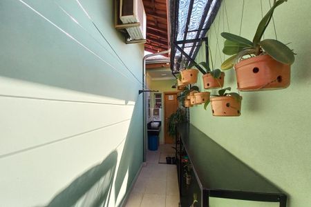 Casa à venda com 259m², 3 quartos e 15 vagasCorredor