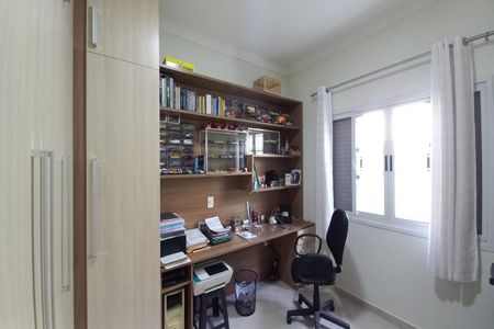 Casa à venda com 259m², 3 quartos e 15 vagasQuarto 1