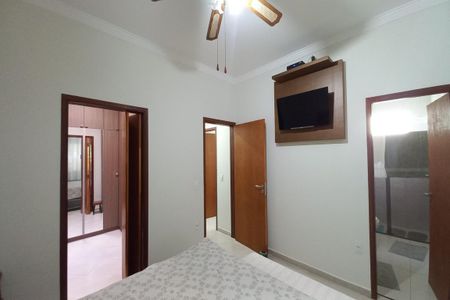 Casa à venda com 259m², 3 quartos e 15 vagasSuíte 3