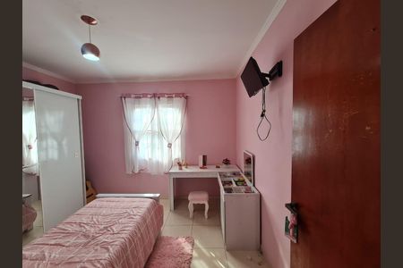 Casa à venda com 125m², 3 quartos e 2 vagas Casa à venda com 125m², 3 quartos e 2 vagasQuarto