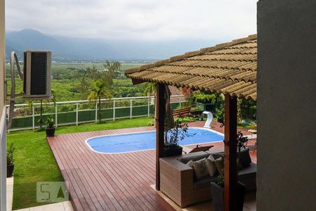 Casa à venda com 450m², 4 quartos e 3 vagas