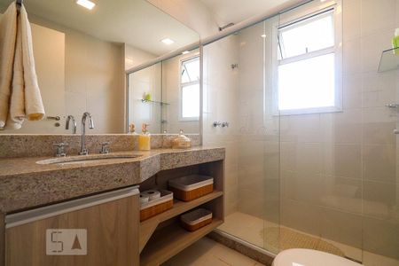 Casa à venda com 450m², 4 quartos e 3 vagas