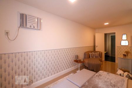 Casa à venda com 450m², 4 quartos e 3 vagas