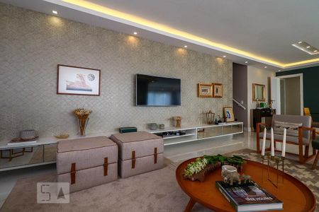 Casa à venda com 450m², 4 quartos e 3 vagas