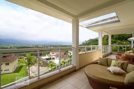 Casa à venda com 450m², 4 quartos e 3 vagas