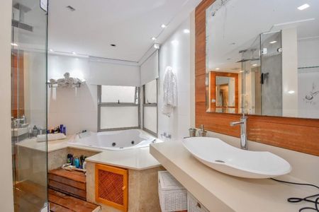 Apartamento à venda com 500m², 4 quartos e 5 vagas