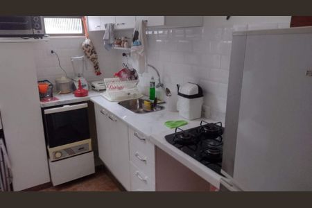 Apartamento à venda com 72m², 2 quartos e sem vaga