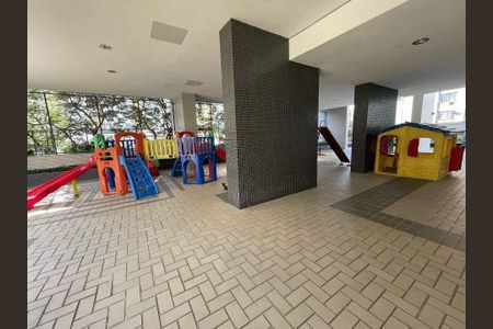 Apartamento à venda com 95m², 2 quartos e 1 vaga