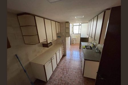 Apartamento à venda com 95m², 2 quartos e 1 vaga