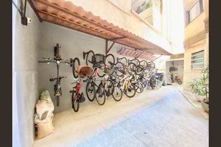 Apartamento à venda com 100m², 3 quartos e 1 vaga Apartamento à venda com 100m², 3 quartos e 1 vagaBicicletário