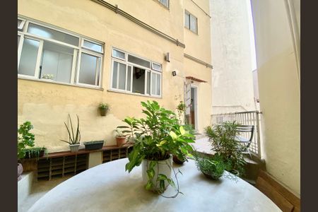 Apartamento à venda com 100m², 3 quartos e 1 vaga Apartamento à venda com 100m², 3 quartos e 1 vagaJardim