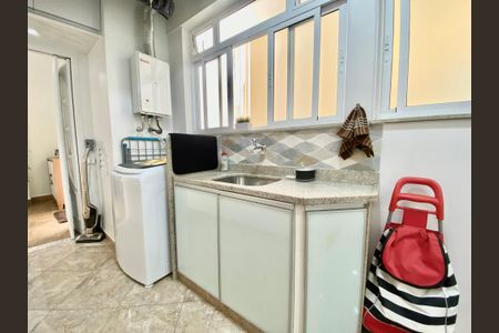 Apartamento à venda com 100m², 3 quartos e 1 vaga Apartamento à venda com 100m², 3 quartos e 1 vagaÁrea de Serviço