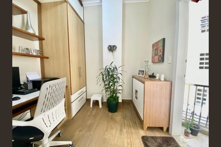 Apartamento à venda com 100m², 3 quartos e 1 vaga Apartamento à venda com 100m², 3 quartos e 1 vagaEscritório