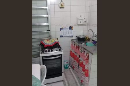 Casa à venda com 60m², 2 quartos e 1 vaga