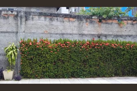 Casa à venda com 60m², 2 quartos e 1 vaga