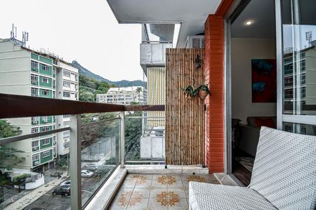 Apartamento à venda com 120m², 3 quartos e 2 vagas