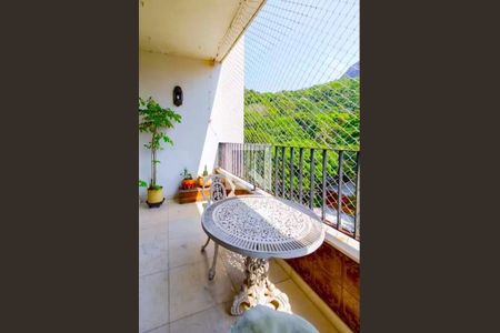 Apartamento à venda com 135m², 3 quartos e 1 vaga