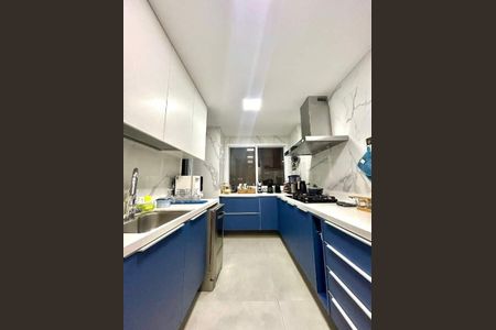 Apartamento à venda com 169m², 4 quartos e 3 vagas