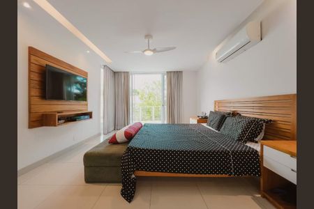 Casa à venda com 630m², 4 quartos e 4 vagas