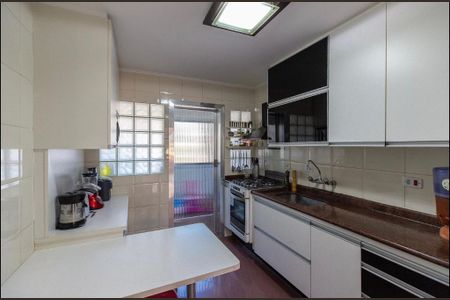 Apartamento à venda com 142m², 3 quartos e 1 vaga