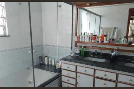 Apartamento à venda com 300m², 4 quartos e 2 vagas