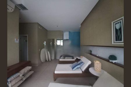 Apartamento à venda com 72m², 2 quartos e 1 vaga