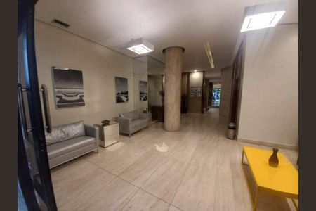 Apartamento à venda com 72m², 2 quartos e 1 vaga