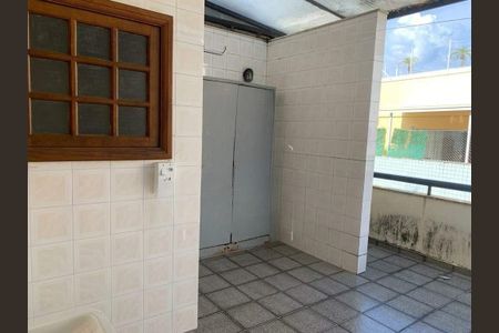 Apartamento à venda com 230m², 3 quartos e 2 vagas