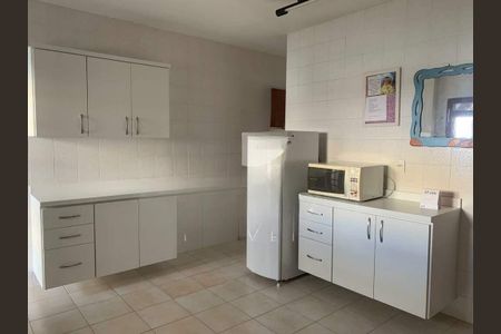 Apartamento à venda com 230m², 3 quartos e 2 vagas