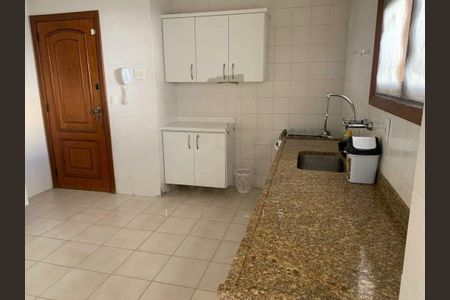 Apartamento à venda com 230m², 3 quartos e 2 vagas