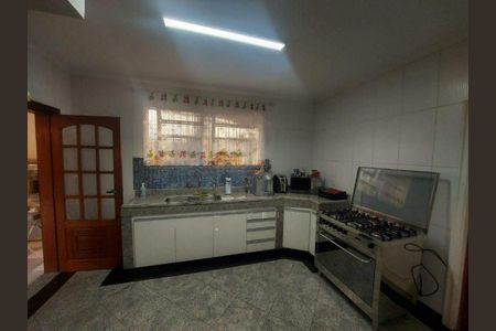 Casa à venda com 437m², 5 quartos e 4 vagas