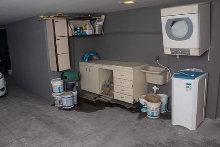 Casa à venda com 220m², 4 quartos e 2 vagas