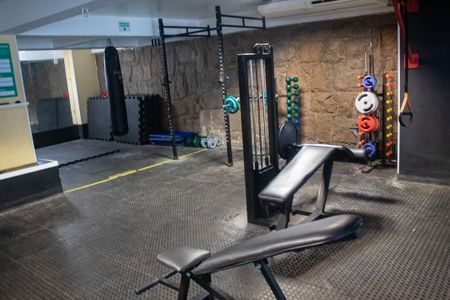Casa à venda com 220m², 4 quartos e 2 vagas